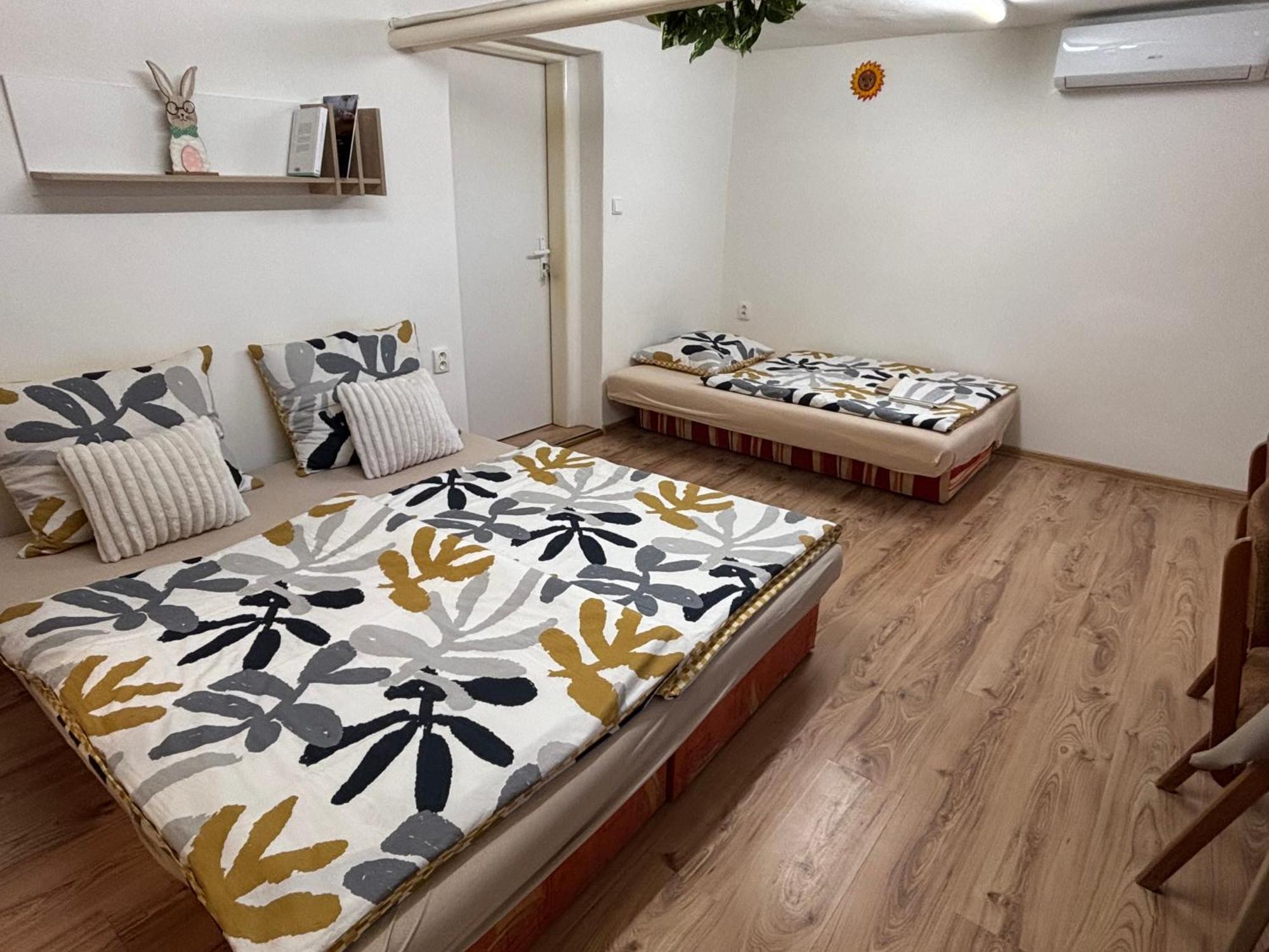 Apartmanovy dom Grand Sturovo Exterior foto