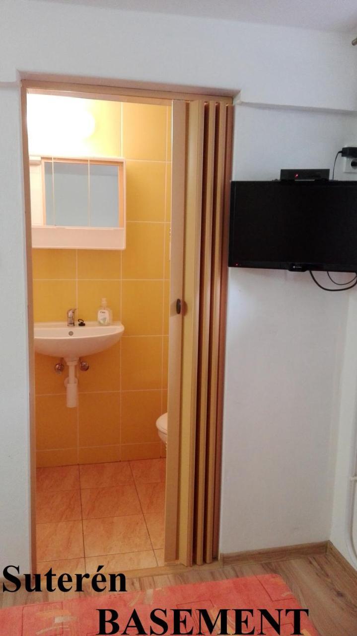 Apartmanovy dom Grand Sturovo Exterior foto